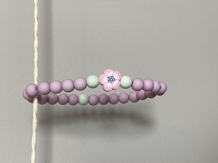 Afbeeldingen van Pearls4Kids kinderarmband Flower lavender pink